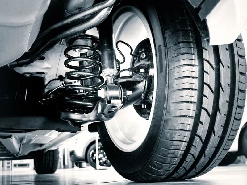 Reparar amortiguadores coche: evita problemas de seguridad y confort